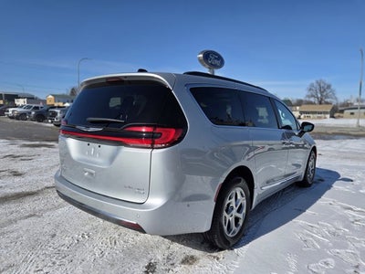 2023 Chrysler Pacifica Limited
