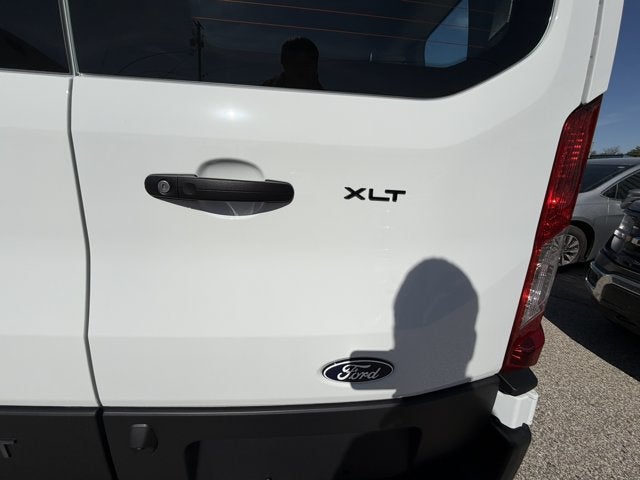 2027 Ford Transit Passenger Wagon LR PASS XLT
