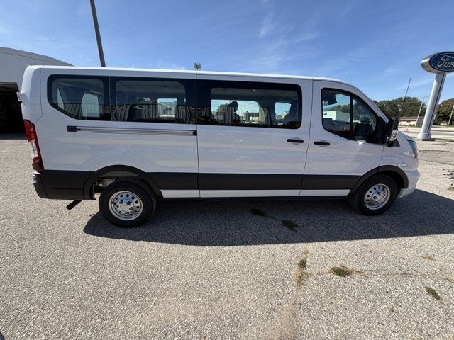 2027 Ford Transit Passenger Wagon LR PASS XLT