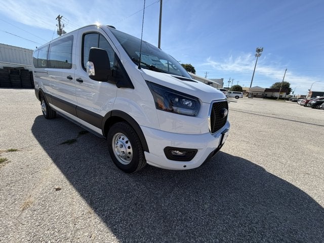 2027 Ford Transit Passenger Wagon LR PASS XLT
