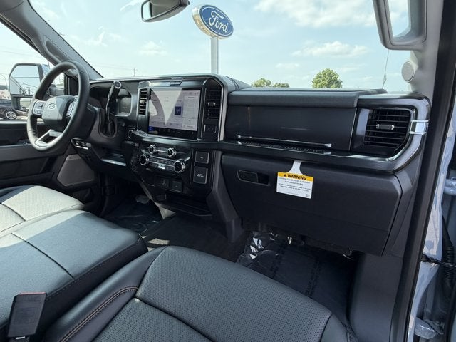 2026 Ford Super Duty F-350 SRW LARIAT